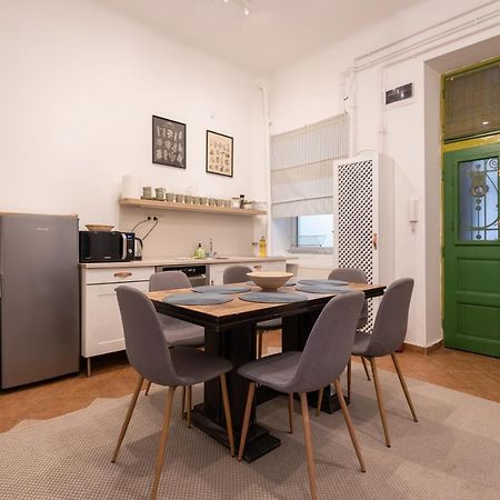 Gellert Mountain Apartment Budapest Exteriör bild